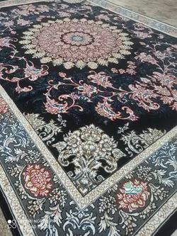 فرش ماشینی 440 شانه طرح پونه زمینه سرمه ای