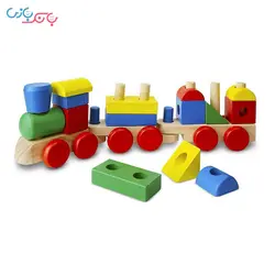 قطار چوبی اشکال هندسی
