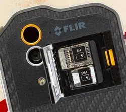 خرید ، قیمت ، بررسی و مشخصات گوشی موبایل کترپیلار مدل CAT S60