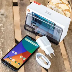 گوشی موبایل شیائومی مدل Mi A2 Lite