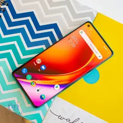 گوشی موبایل وان‌پلاس مدل 8