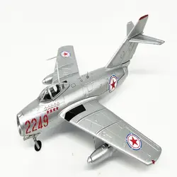 ماکت هواپیما طرح جنگنده مدل MIG 15