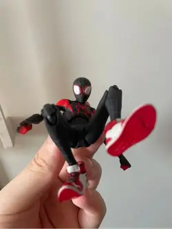 فیگور مرد عنکبوتی (اسپایدرمن) Spider Man طرح به درون دنیای عنکبوتی Into the Spider-Verse | برترکالا