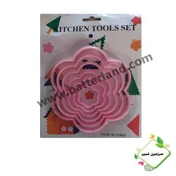 کاتر پلاستیکی طرح گل 6 تایی