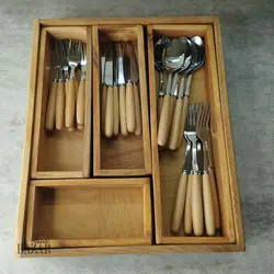 جا قاشقی چوبی داخل کابینتی کوچک 5 خانه