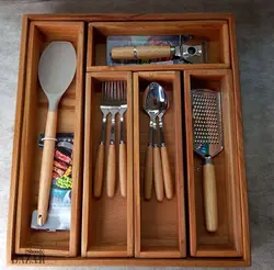 جا قاشقی چوبی داخل کابینتی بزرگ 6 خانه