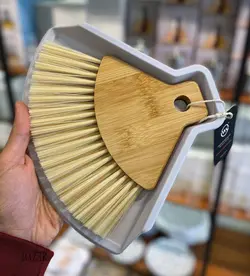 جارو و خاک انداز چوبی دستی کد 032 طرح زارا هوم