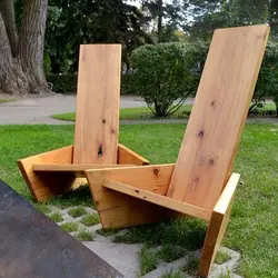 صندلی چوبی طرح ماندگار - فروشگاه اینترنتی ویلاسازه - مبلمان شهری- نیمکت چوبی