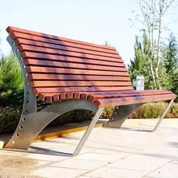 نیمکت چوبی طرح پونه