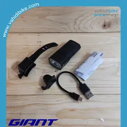 چراغ جلو شارژی دوچرخه 350 لومن جاینت مدل RECON HL کد 40186