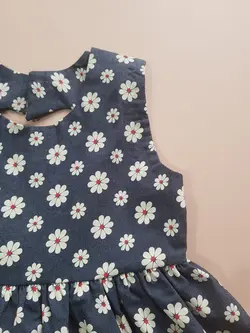 پیراهن دخترانه گلدار پشت قلبی