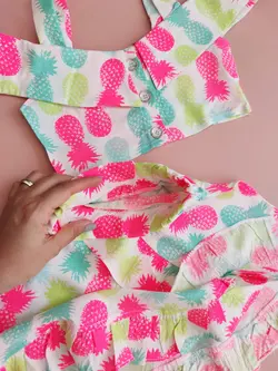 ست نیم تنه و دامن دخترانه