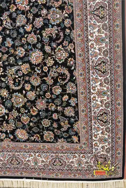 فرش کاشان 700شانه نقشه افشان گلریز سرمه ای