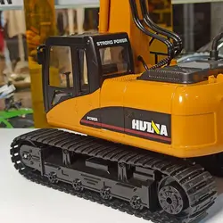 بیل مکانیکی هوینا 1550