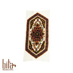 رانر پته سفید شش گوش حاشیه دار