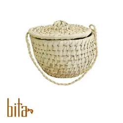 سبد حصیری درب دار متوسط