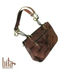کیف چرم زنانه رودستی با گلیم پیچ