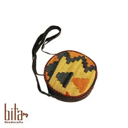 کیف گلیم گرد کوچک کرم