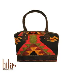 کیف گلیمی زنانه طرح نیم ترنج