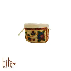 مفشو پته سفید کوچک تک شاخه