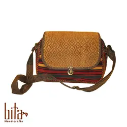 کیف گلیمی دوشی قفل دار شکلاتی