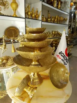 کاسه پایه دار برنجی هندی لبه ریز