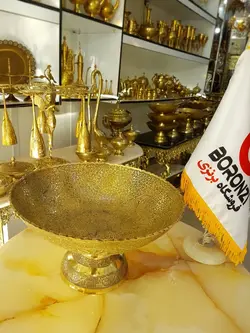 کاسه پایه دار برنجی هندی لبه ریز