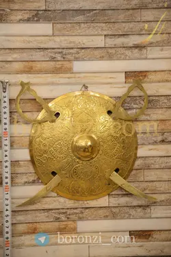 سپر و شمشیر برنجی هندی بزرگ