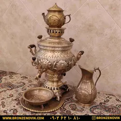 سماور برنجی گازی مدل شیر و خورشید قلم دست 8 لیتری با سرویس