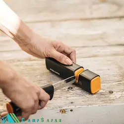 چاقو تیز کن Fiskars فیسکارس مدل XSharp - کمپ سفر فروشگاه لوازم کوهنوردی