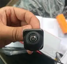 دوربین دنده عقب دنا همراه با نصب نصب در محل هم داریم (تهران )