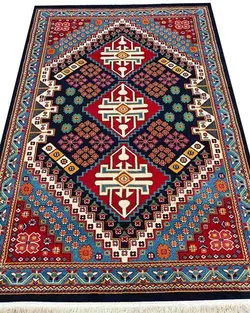 گبه ماشینی مینیاتور کاشان 400 شانه طرح سوسن سرمه‌ای کد 210