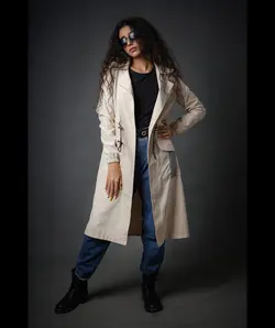 بارانی زنانه سیسلی طرح کلاسیک - بارونی طرح کلاسیک زنانه برند سیسلی رنگبندی