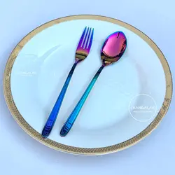 قاشق چنگال هفت رنگ طرح اینسبورک برند VERSA - چنگالک
