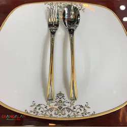 سرویس قاشق چنگال نیکولاس نیمه طلایی طرح دوبلن - چنگالک