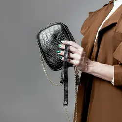 کیف دوشی چرم آرا مدل d059