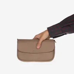 کیف دوشی چرم آرا مدل D081