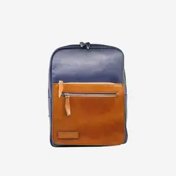 کوله پشتی چرم آرا مدل kb008