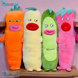 عروسک بالشتی توت فرنگی لب پروتزی | چیچیلاس