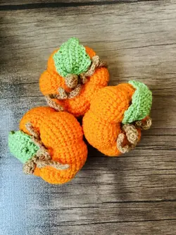 قیمت و خرید عروسک کاموایی کدو تنبل (کد230) | چیچیلاس