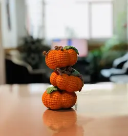 قیمت و خرید عروسک کاموایی کدو تنبل (کد230) | چیچیلاس