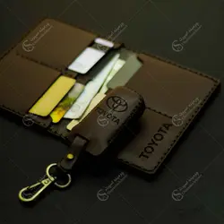 ست کیف مدارک و جاسوئیچی تویوتا چهار کلید