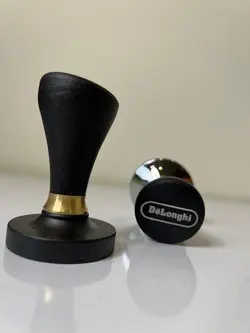 تمپر دسته مشکی سایز 51 Delonghi