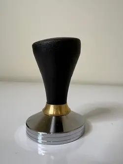 تمپر دسته مشکی سایز 51 Delonghi