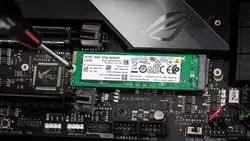 اس اس دی اینتل M.2 NVMe مدل 670p ظرفیت 512 گیگابایت