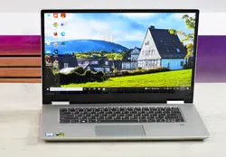 لپ تاپ Lenovo مدل YOGA 720-15IKB
