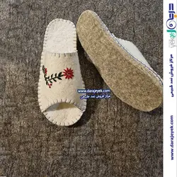 دمپایی روفرشی نمدی گلدوزی شده دست دوز