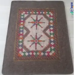 فرش نمدی دستباف