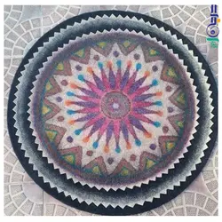 زیرانداز گرد نمدی