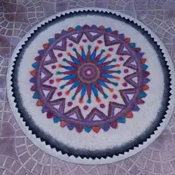 زیرانداز گرد نمدی